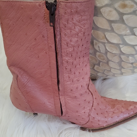 Frida Cuadra Ostrich  Barbicore Pink Leather Pointed Western  Heeled Boots - Picture 5 of 16